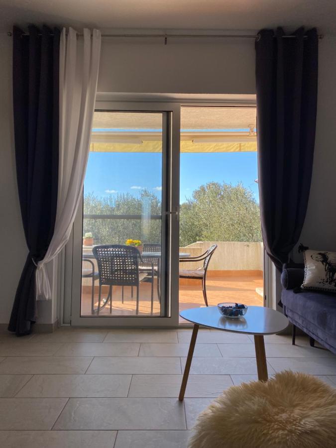 Ferienwohnung Beautiful Island House Ugljan Exterior foto