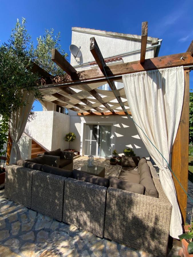 Ferienwohnung Beautiful Island House Ugljan Exterior foto