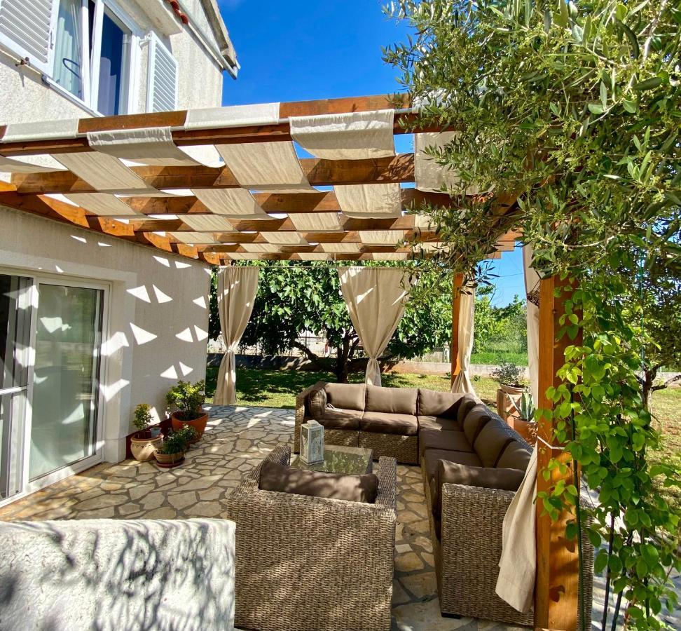 Ferienwohnung Beautiful Island House Ugljan Exterior foto